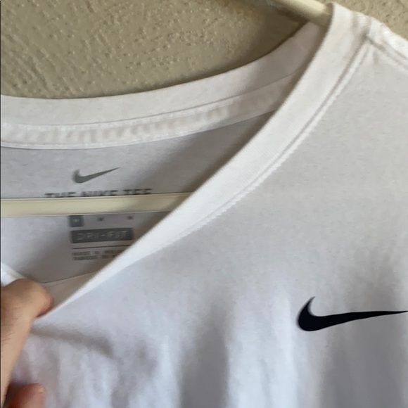 Nike Athletic T Shirt-White - Picture 2 of 4